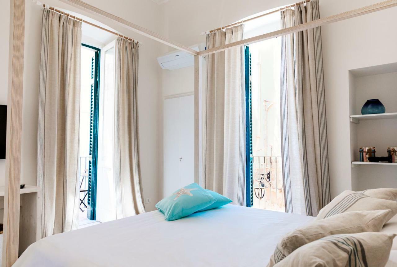 モノーポリ Casa Emma Bed & Breakfast エクステリア 写真