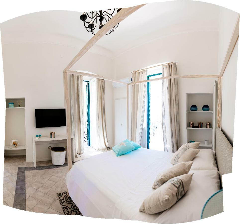 モノーポリ Casa Emma Bed & Breakfast エクステリア 写真